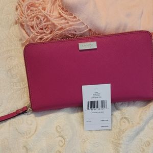 KATE SPADE Brand new wallet w/ tag Large. Fuschia Pink color.
